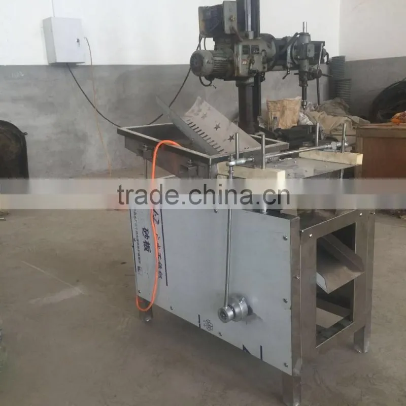 Factory price automatic quail egg peeler/quail egg peeling machine