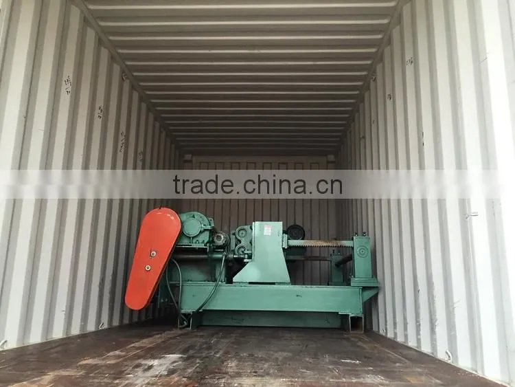 Hydraulic log barking and rounding machine for plywood factory