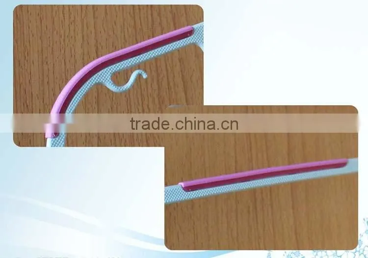 Plastic scarf hanger/clothes hangers