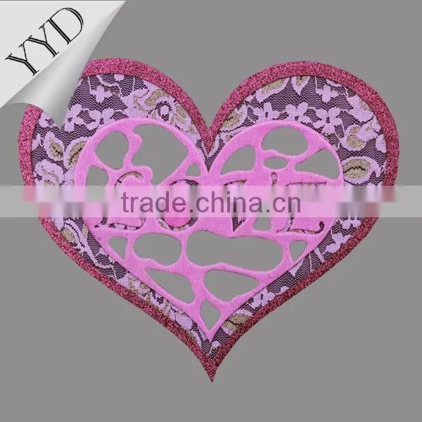 the chicken animal design with heat transfer motifs