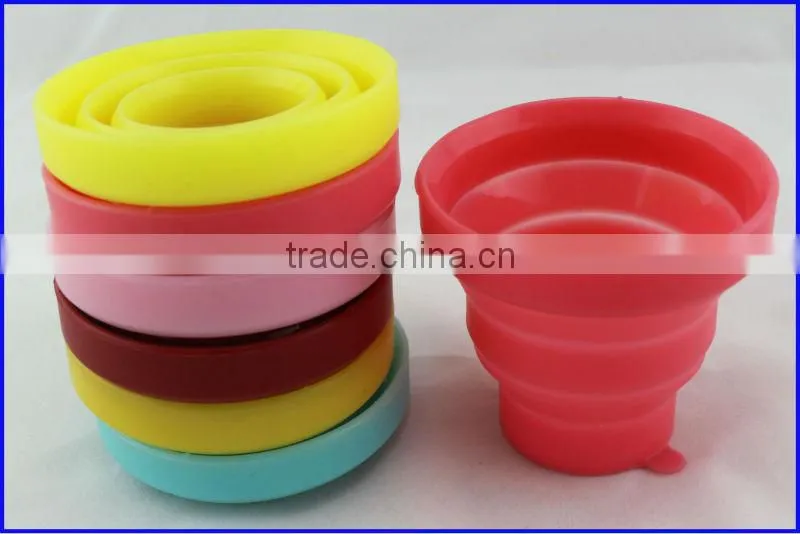 Durable Soft and Flexible Candy Color Collapsible Silicone Wholesale Travel Mugs