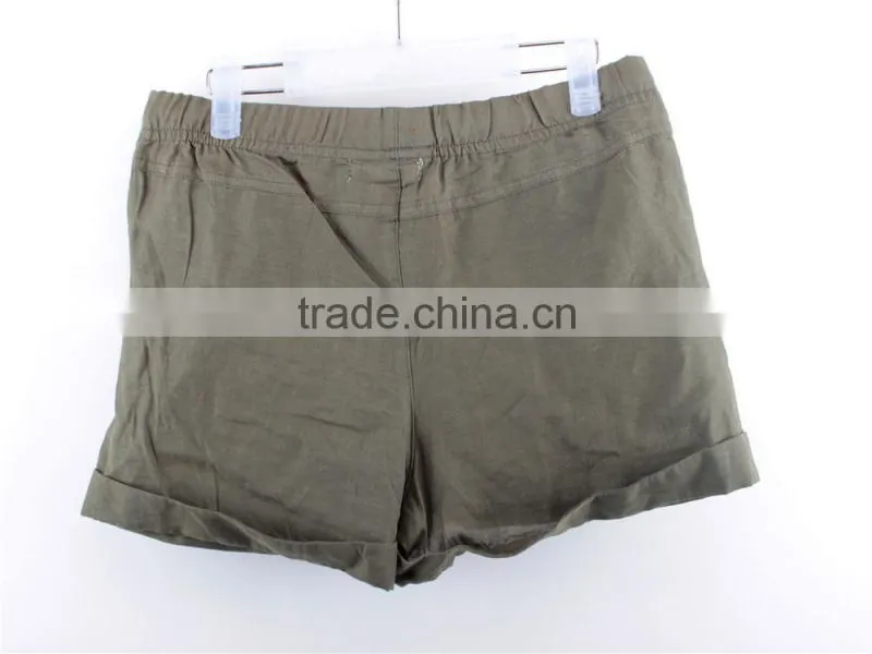 Lady fashion and cheap cotton/linen apparel stock shorts