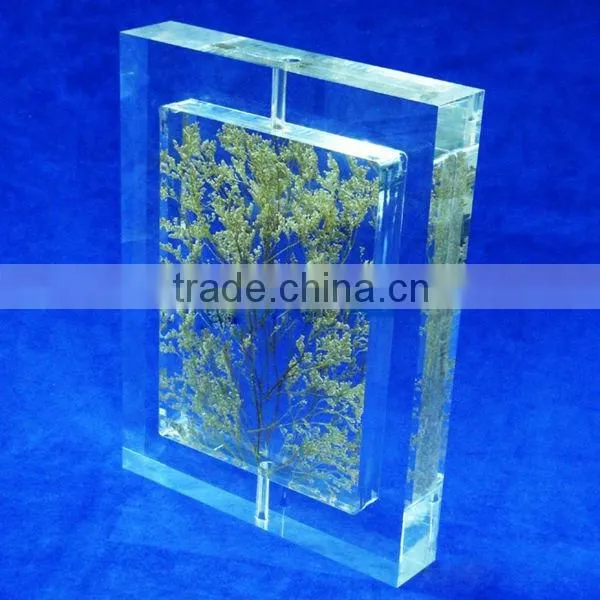 2015new design acrylic picture frame cubes/photo frame china product