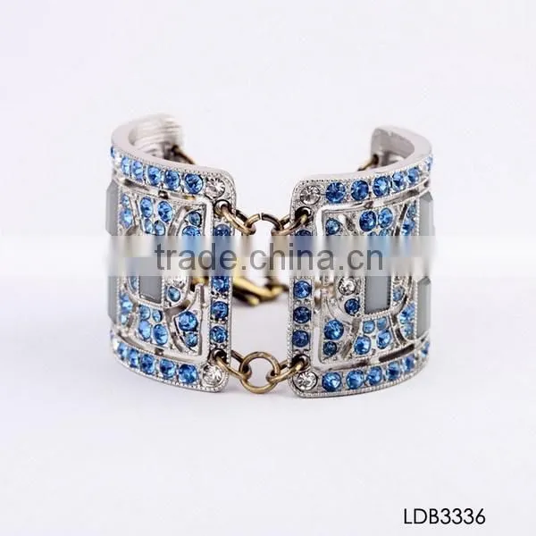 Bling bling rhinestones filled retro silver bangle wholesale Tibetan bangle