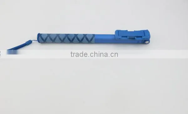 Hot selling handheld colorful wireless selfie stick from Lontion