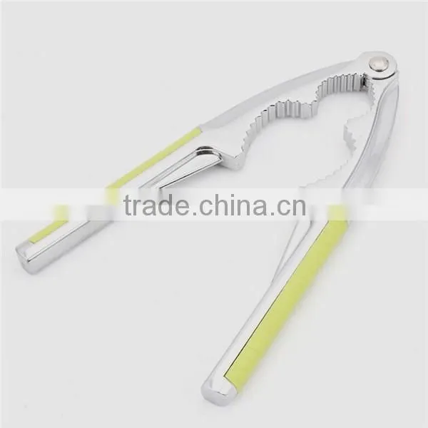 First rate metal steel pecan nut cracker