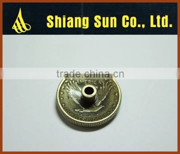 Fashionable formal styling leather fancy flower conchos