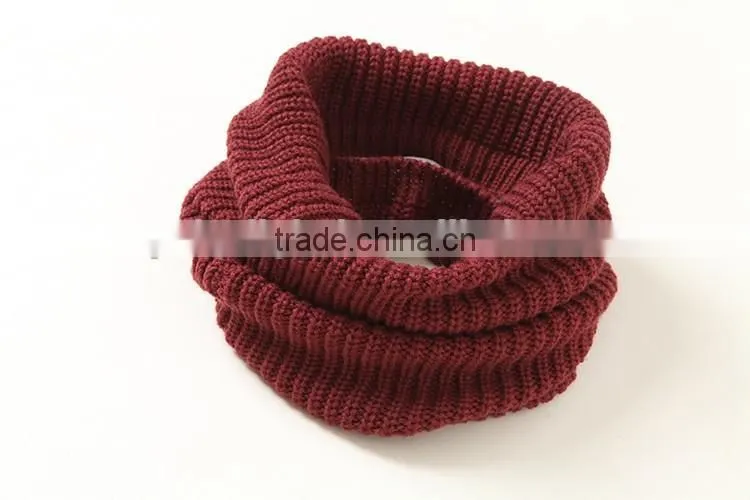 Wireless music neck warmer hands free EU standard for winter outdoor wearable device