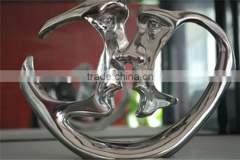 Customized metal crafts