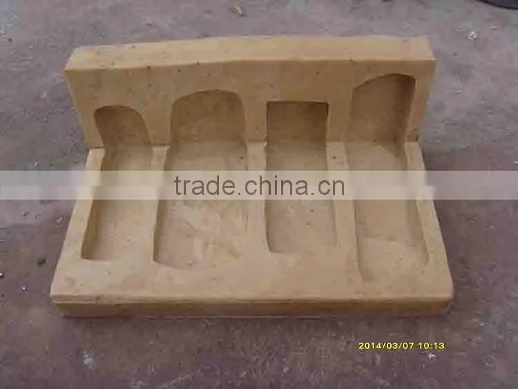 Silicone material manufactured stone veneer panels