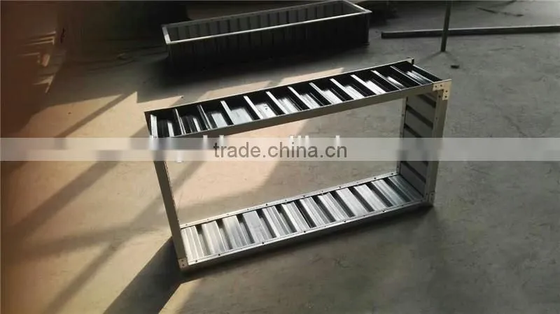 Metal raised garden bed