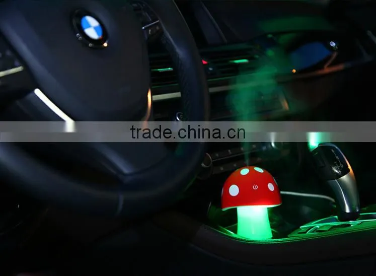 Mini Portable Cartoon Mushroom Cute Design Air Humidifier, Household Colorful LED Light Air Personal Humidifier For Sale