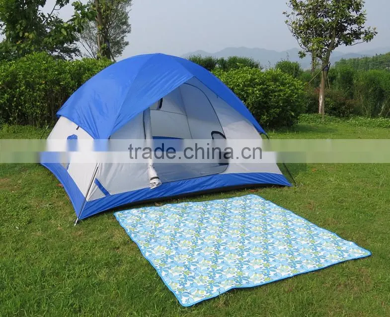 3-4 Person, 3-Season Lightweight Camping Traveling Tent with Carry Bag