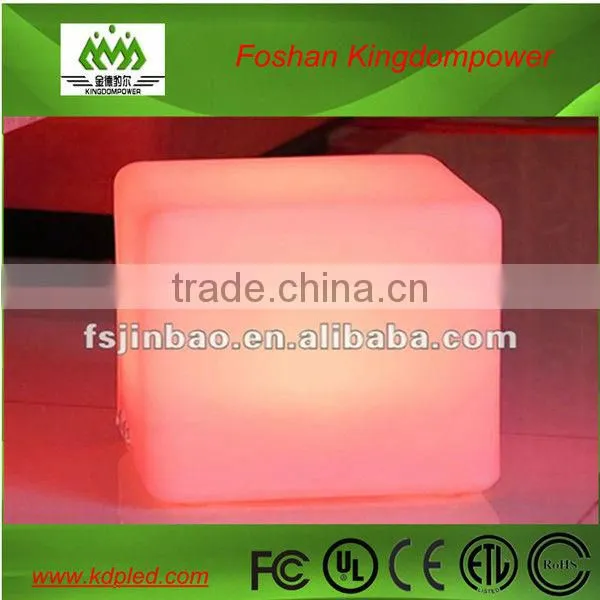 PE material comfortable led cube