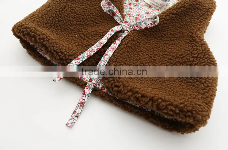 2015 Autumn & Winter Children Vest All-match Girl Lamb Wool Fur Coat Baby Girl Outwear With Fur Balls
