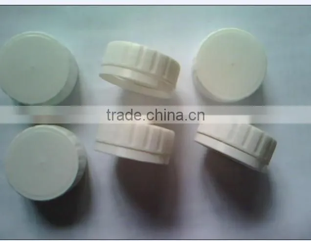 Automatic cap Injection Moulding Machine