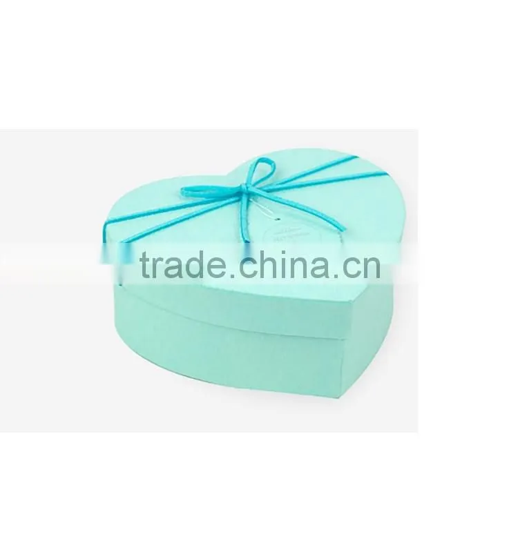 fashion heart shape paper packing gift box
