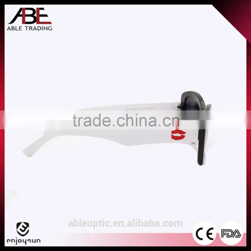 Promotional factory price sunglasses with low MOQ