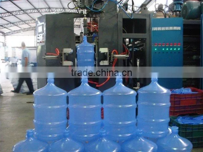 Full-auto 4gallon bottles blow moulding machine