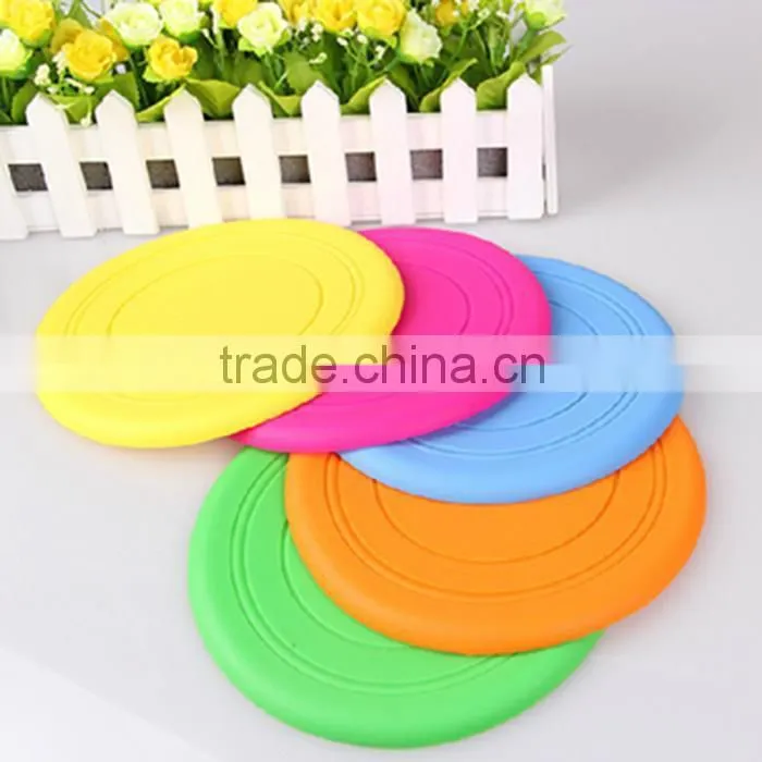 2015 funny outdoor playing dog silicone Flying Disc