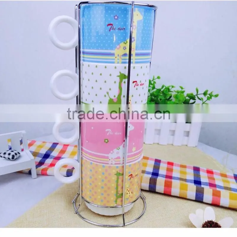 Porcelain 4 stackable coffee mugs with metallic rack set