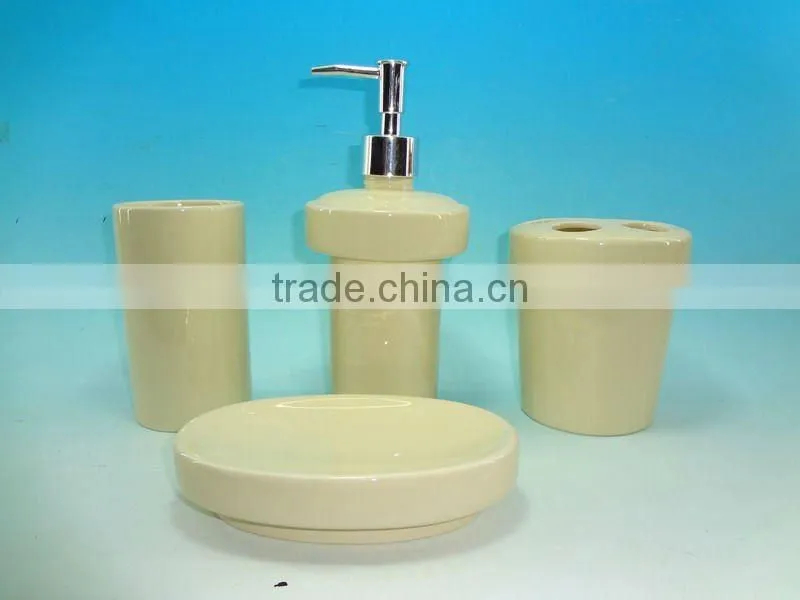 4pcs of Ceramic Bathroom Set