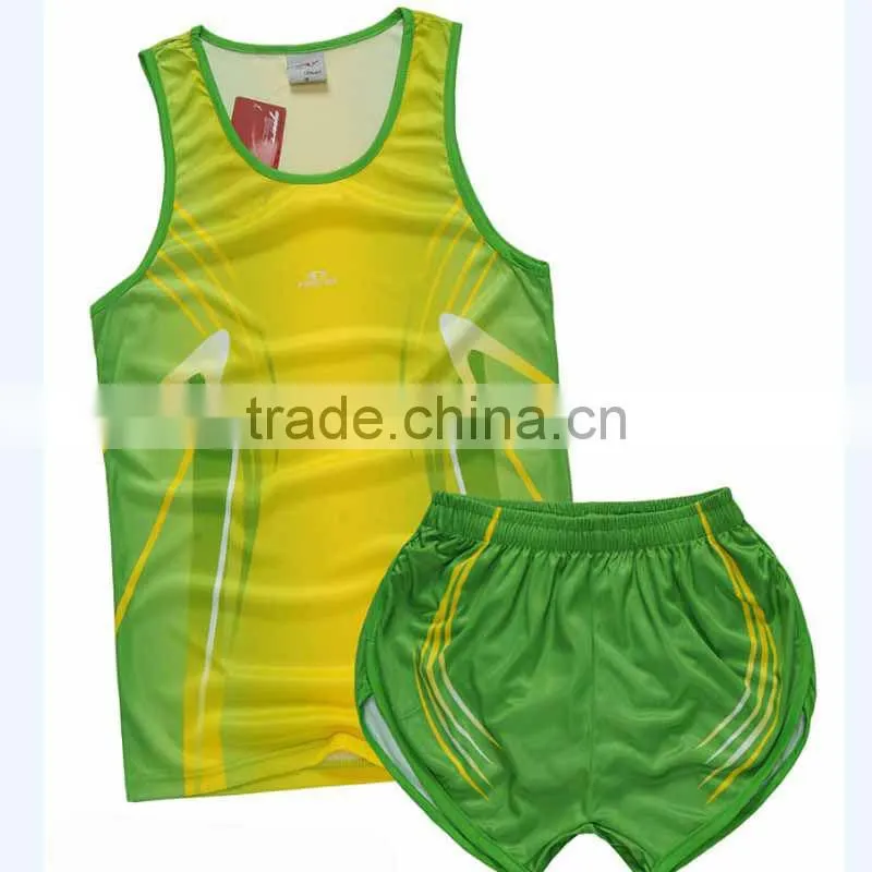 Track and field training suit