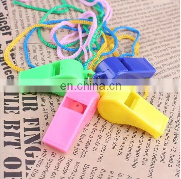 Cheap Plastic Whistle with Lanyard
