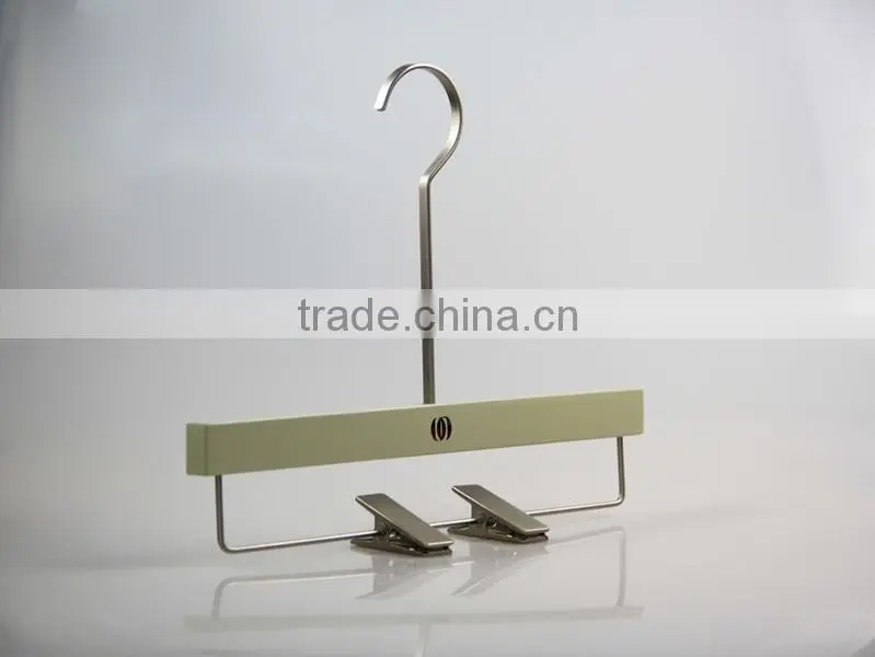 custom logo and size matched sets wooden top hanger