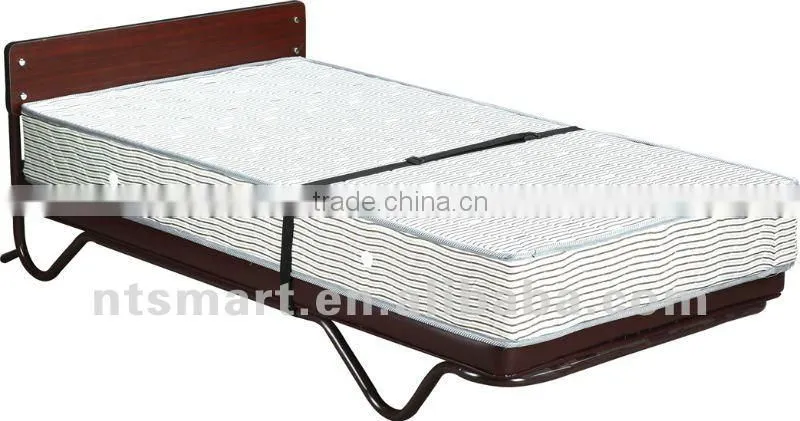 Hotel rollaway bed