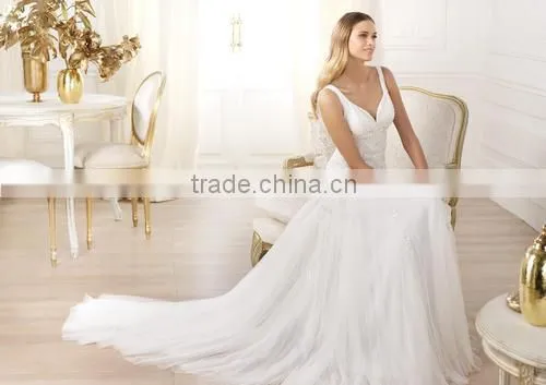White Tulle Lace Sleeveless V Neckline New Arrival Crystal Wedding