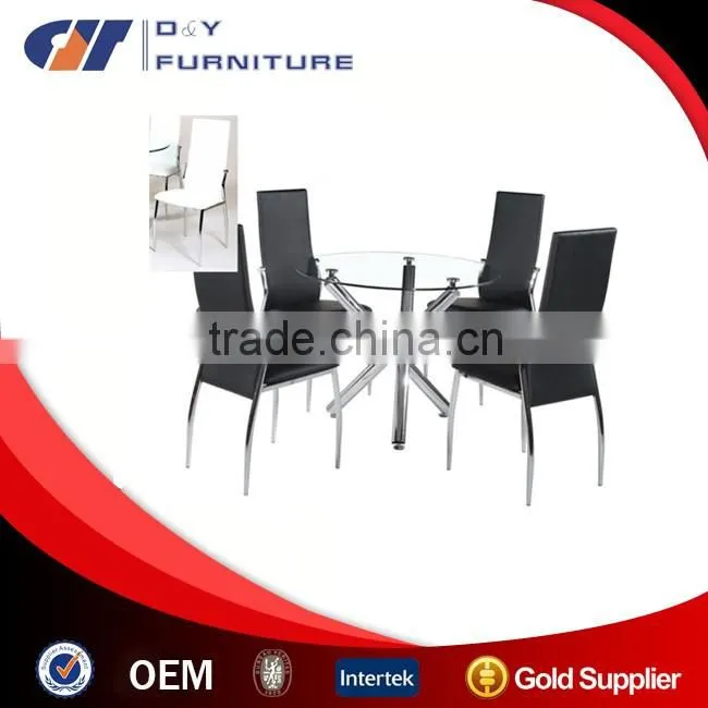 Dining Table in Round Black Glass With 4 Chairs