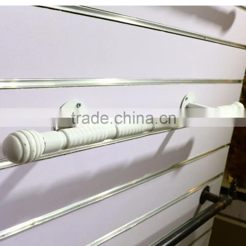Wall mounted clothes hanger rack/garment display rack