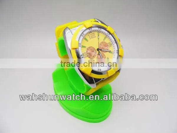 Hot fashion sport style high quality japan quartz movt custom watches brands 2013