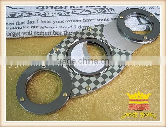 Double blade stainless steel cigar cutter 56 Ring