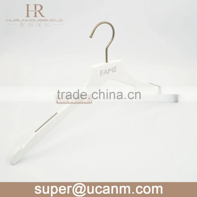 HR661IWP wooden suit hanger