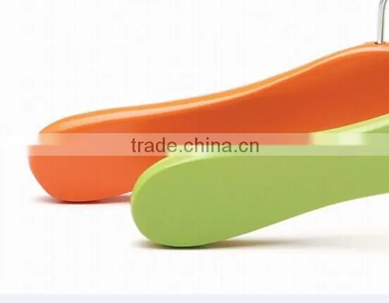 Kids wooden hanger ASDK04