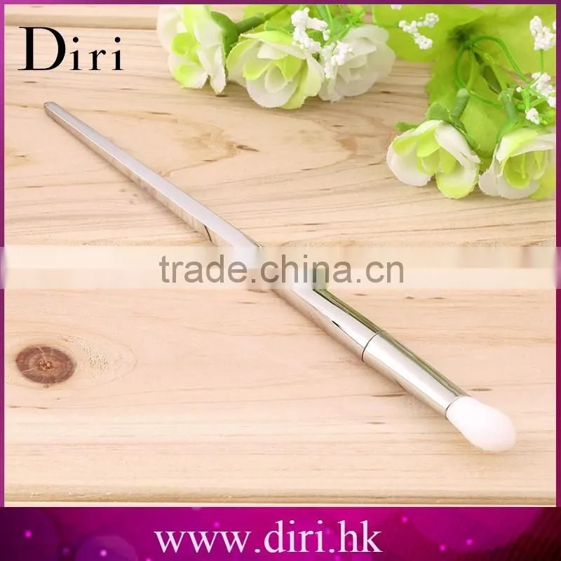 Shiny sliver custom blending compact eyeshadow brush