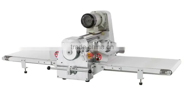 Automatic table top bakery croissant reversible dough sheeter