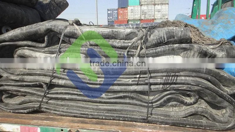 Inflatable marine airbags used for heavy lifting