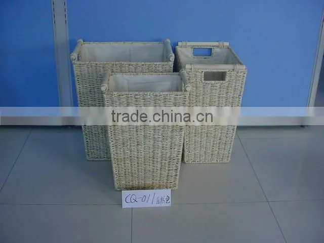Linyi new durable handicraft willow laundry trash can baskets with fadbric