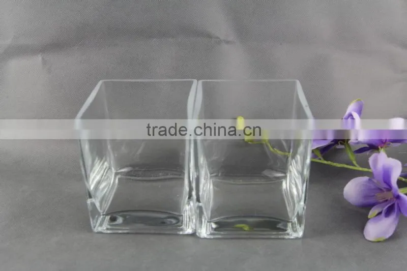 Beautiful clear glass vase with heart design