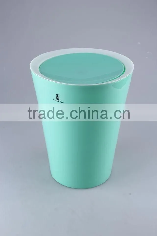 Swivelling Cover Plastic Trash Can Household Garbage Can/Rubbish Bin