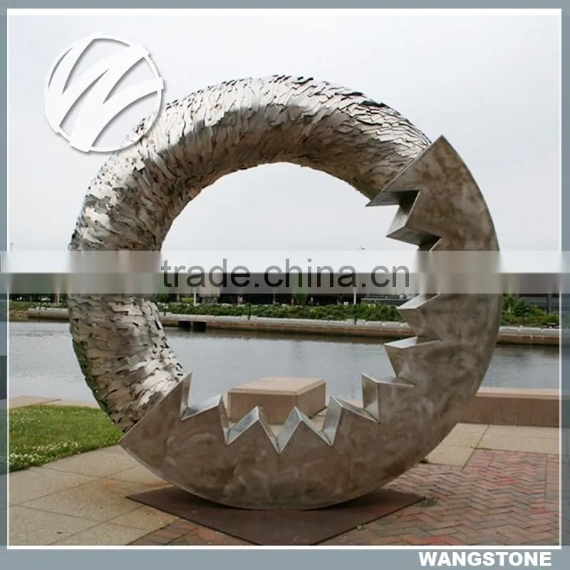 Large circular stainless steel sculpture for outdoor decoration