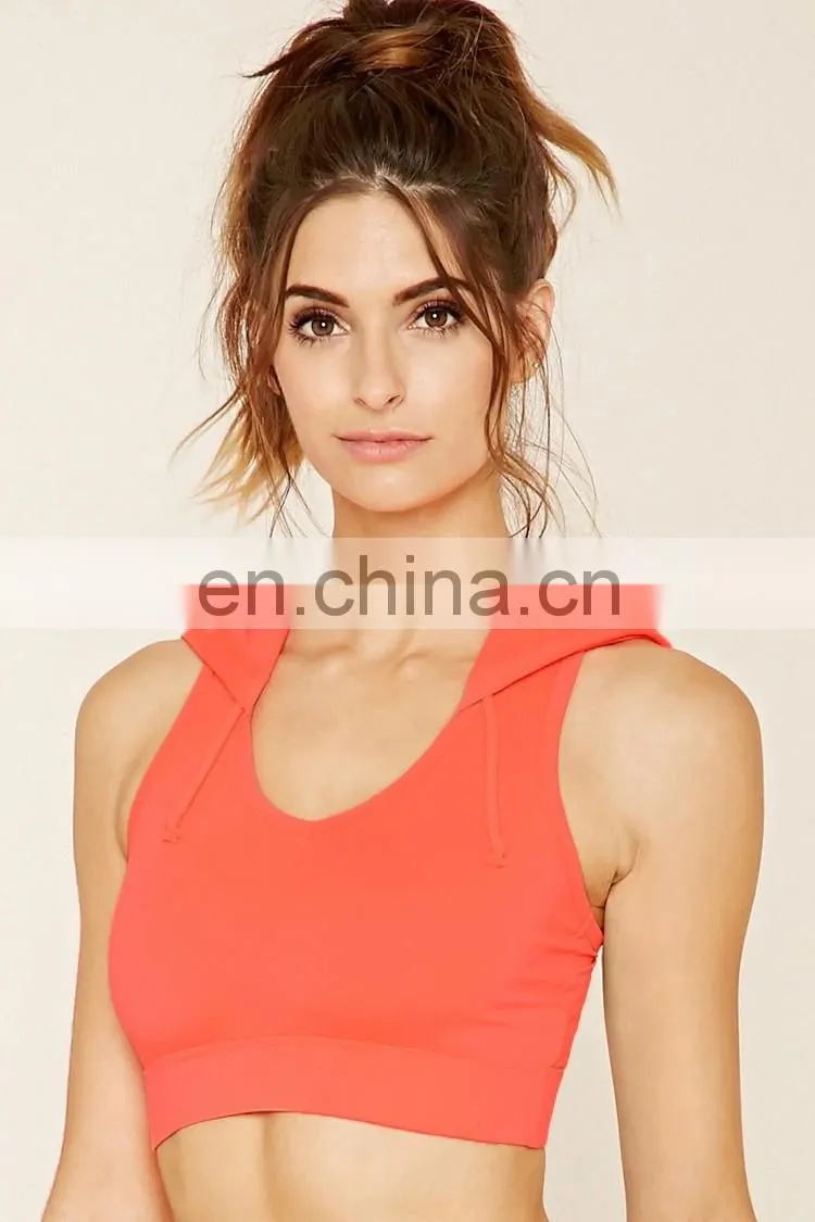 Latest design polyester spandex yoga wear wholesale dry fit sports bra fitness hooded sports bra