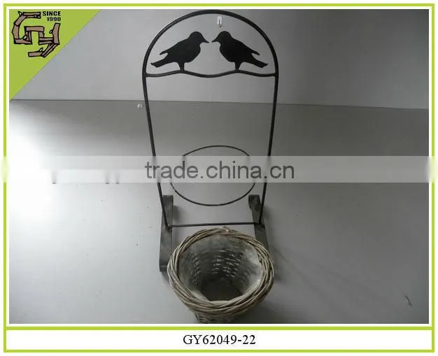 new design home decoration rattan baskets with iron shelf