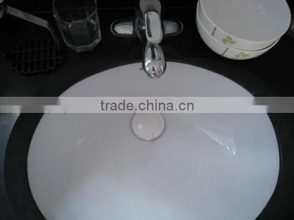 Rubber sink plug