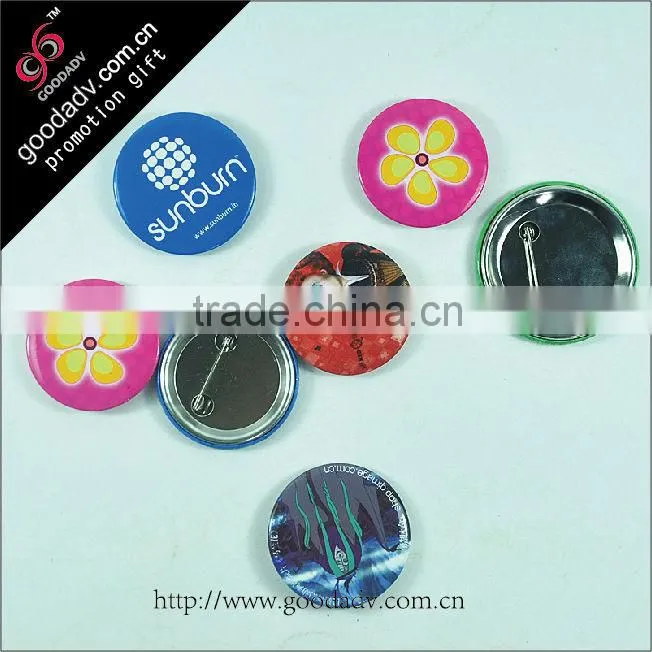 New arrival delicate tin badge factory button maker / button badge machine
