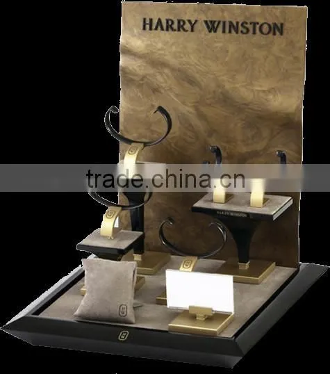 Luxury acrylic watch display stand in 2015 artificial design