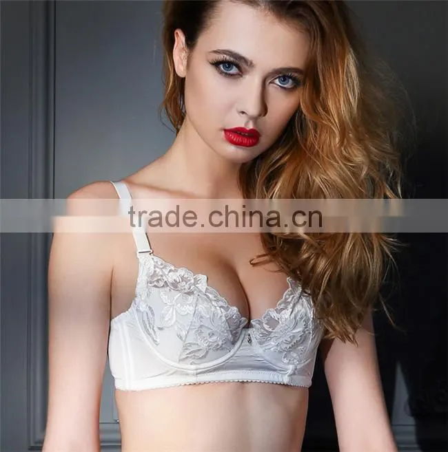 Sexy lingerie embroidery gather close lace bra sets